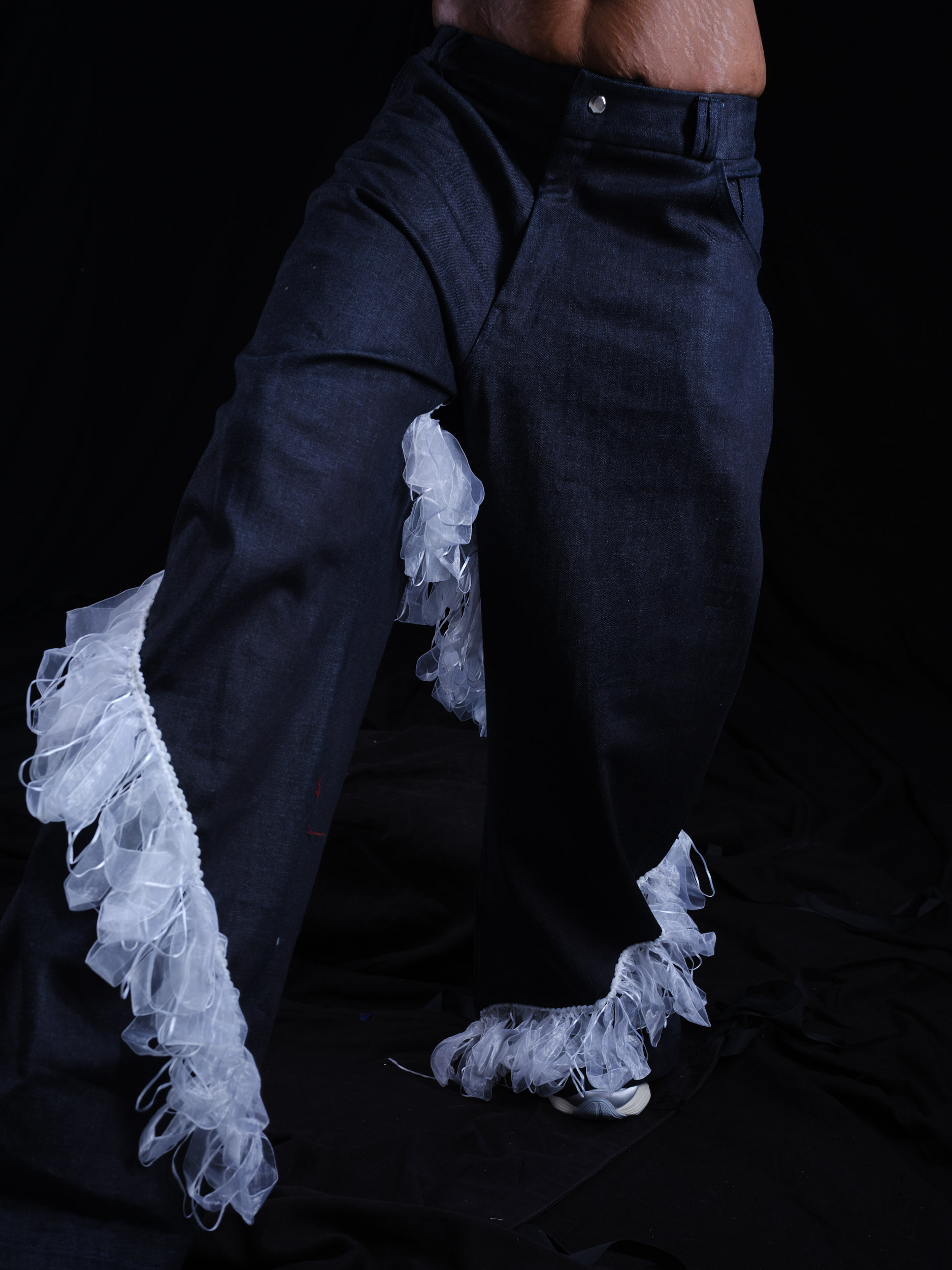 LYRA FRILL DENIMS - Image 4